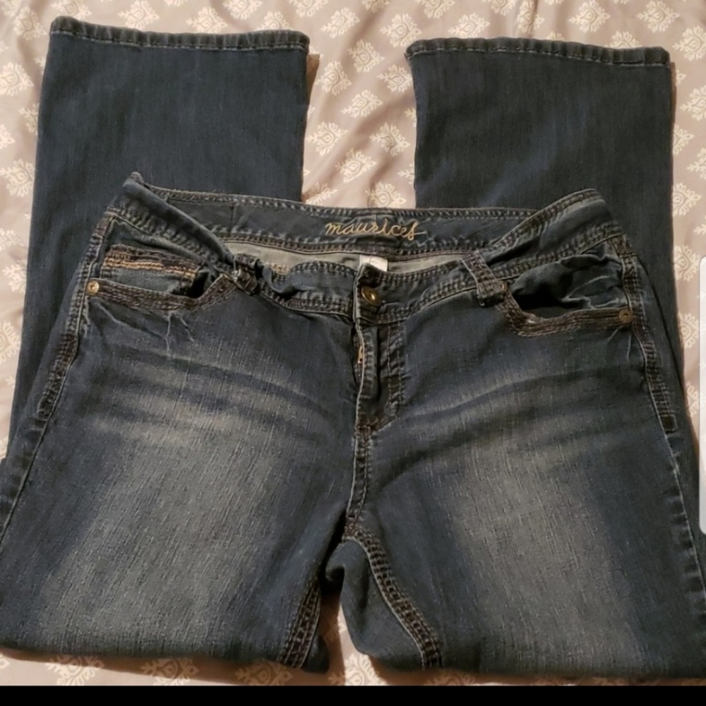 Three pair of Maurices jeans size 18